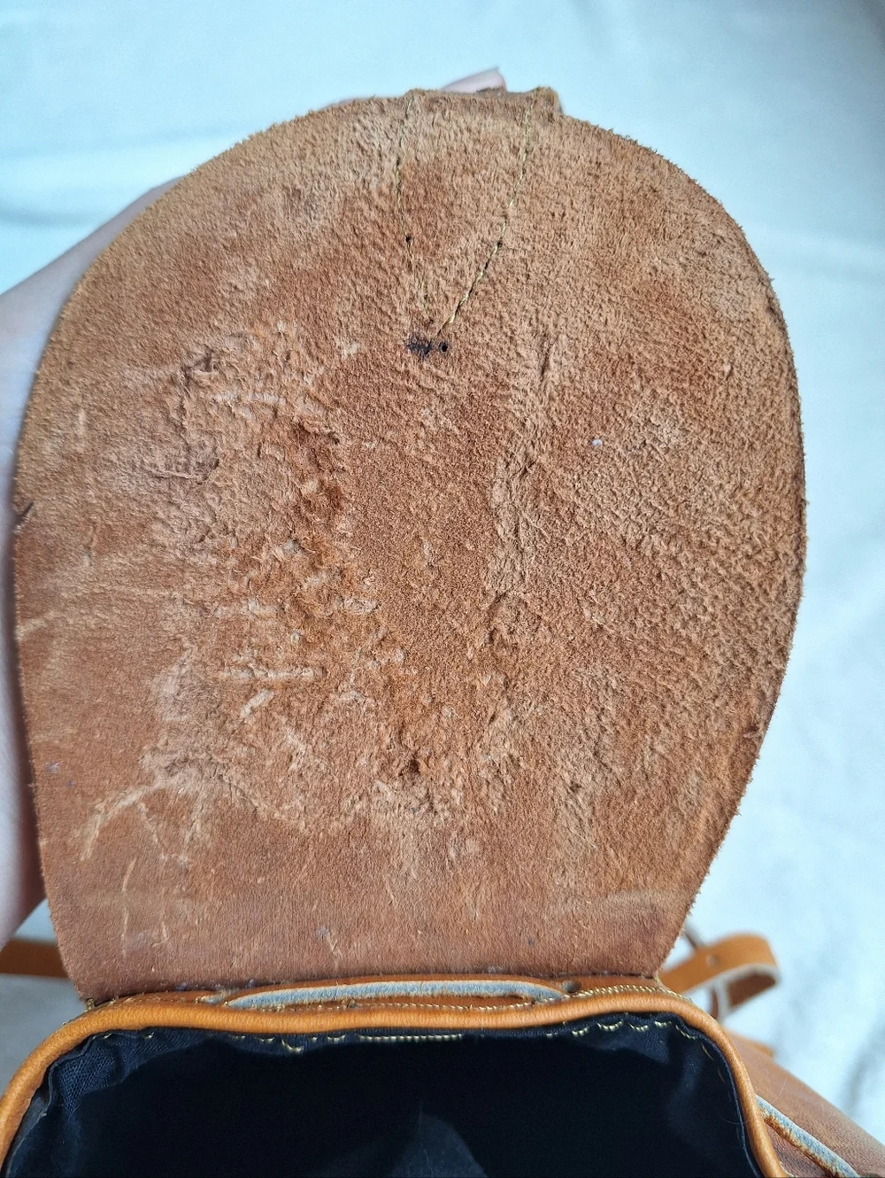 ✨ VTG Nicaragua Hand Tooled Leather Mini Backpack ✨